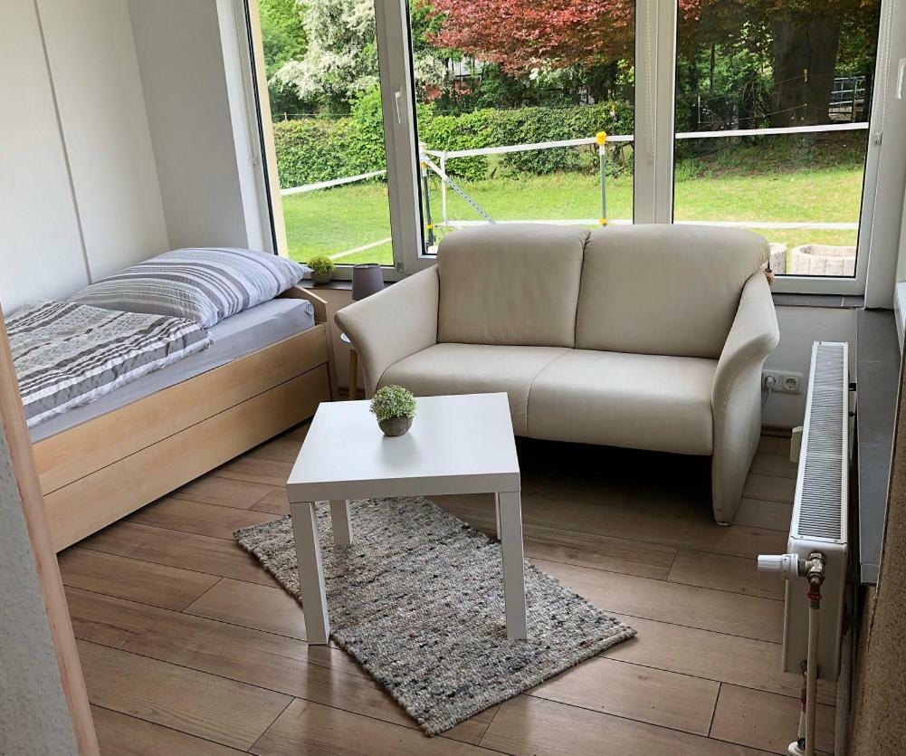 Ruhiges Apartment Mit Blick In Den Garten Alsdorf Exterior photo